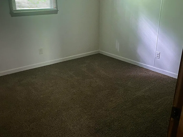 245 College Park Dr #8 — Photo 7
