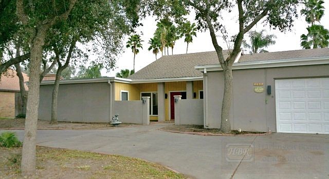 1st image of 2806 Jacaranda Dr