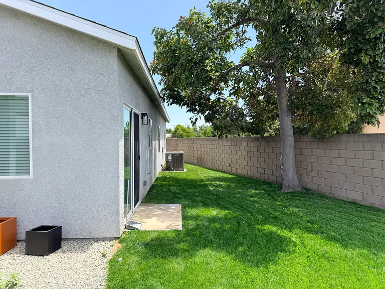 8536 Twana Dr — Photo 34