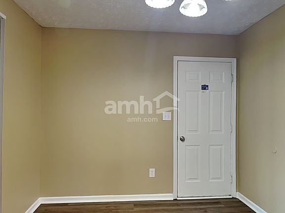 4th image of 5948 Doverton Dr