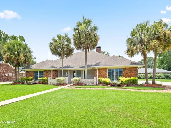 1127 N Monte Blanc Dr, Abbeville, LA 70510