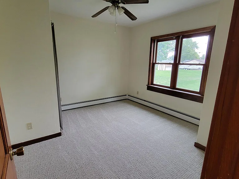 1512 Summer St — Photo 13