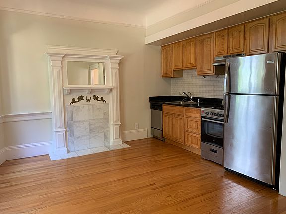 5th image of 1470 California St APT 8A