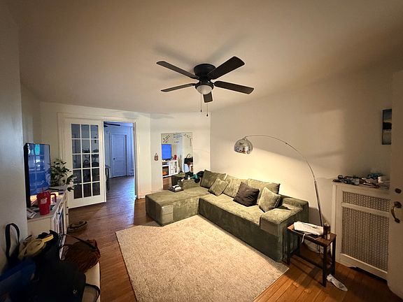 5th image of 5118 Oakland St #1