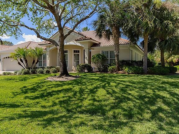 2nd image of 1800 Paseo Del Lago Ln
