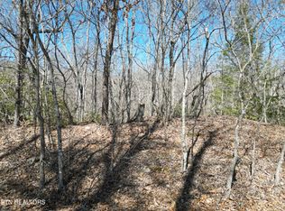 611 Saint George Dr, Crossville, TN 38558