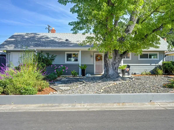 1040 Hampton Rd, Sacramento, CA 95864