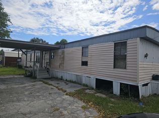 2280 River Rd, Berwick, LA 70342