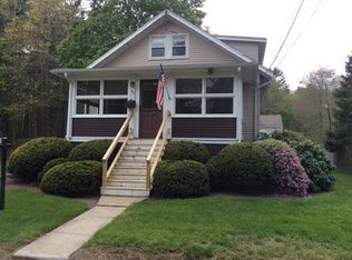 96 Carey St, Rockland, MA 02370