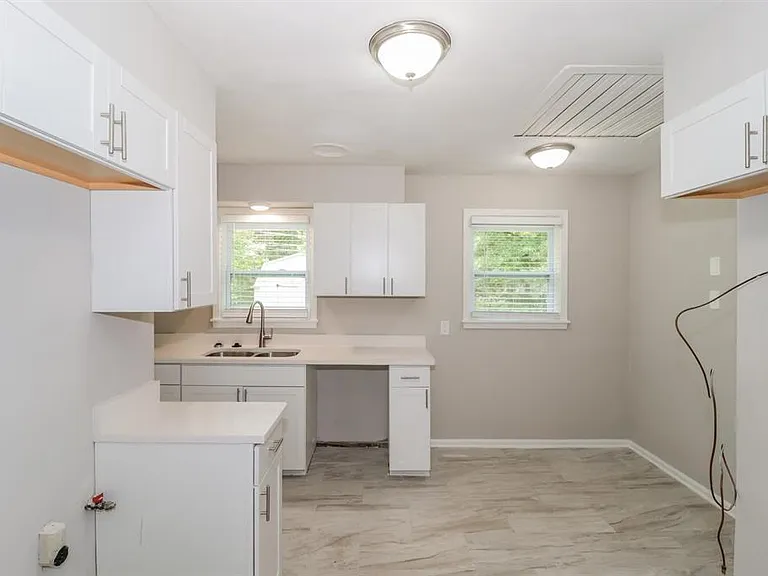 5113 Helene Rd — Photo 7