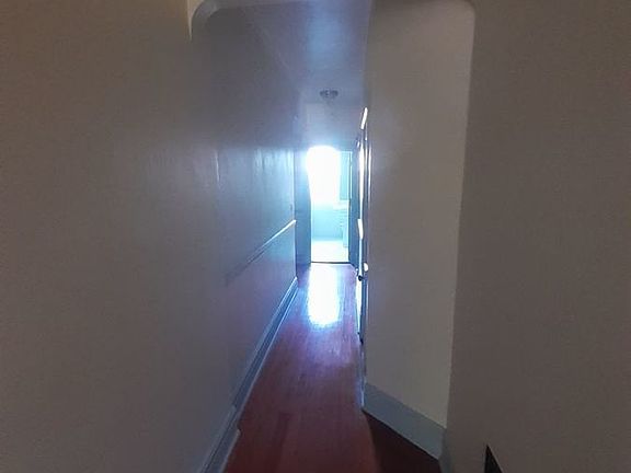 5th image of 2729 Ann Ave