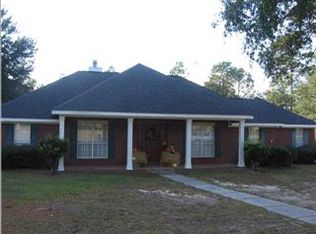 7221 Cedar Dr, Saraland, AL 36571
