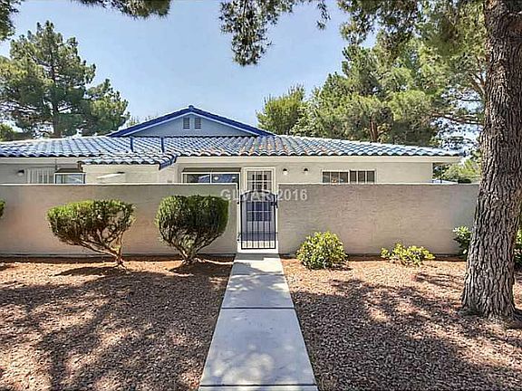 4th image of 2108 Willowbury Dr Unit A