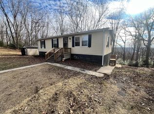 728 Hess Dr, Charleston, WV