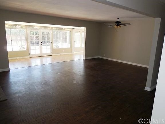 4th image of 802 S Cajon Ave