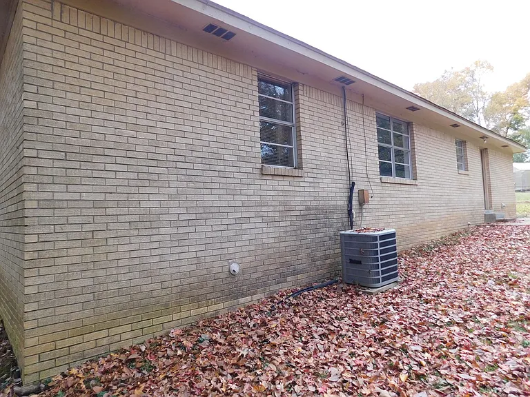 285 Maidelle Cv — Photo 18
