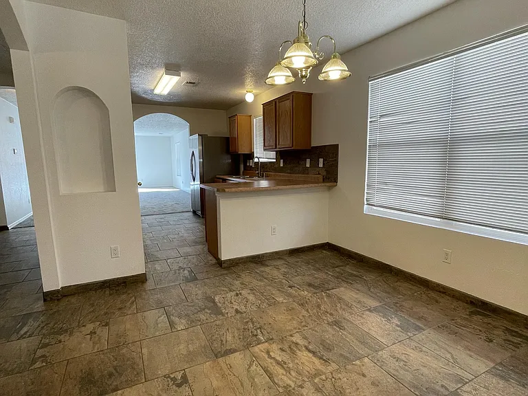 3119 El Caballero Dr SW — Photo 3