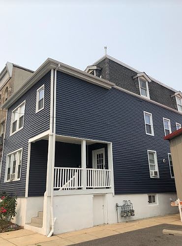 1st image of 109 Columbus Pl APT 1