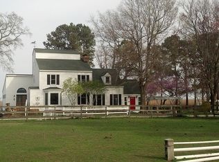 1300 Shipps Cabin Rd, Virginia Beach, VA 23457