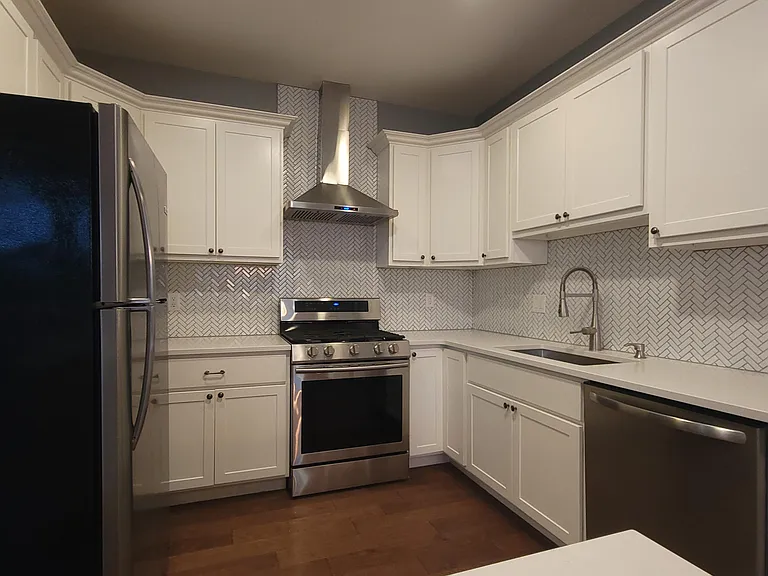 3123 Broadway St — Photo 21