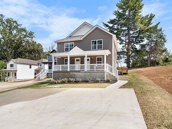 4th image of 56 E Fork Dr #A