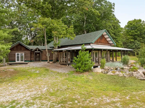 216 Robinson Road, Waldoboro, ME 04572