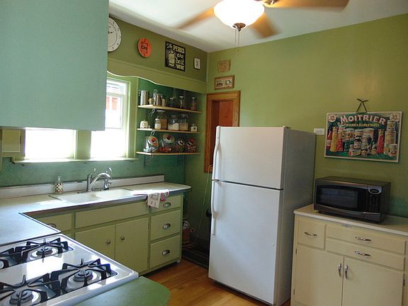 5th image of 12633 Highland Ave