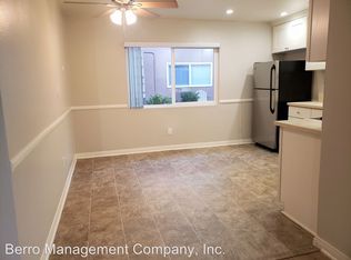 2000 Maple Ave APT 01, Costa Mesa, CA 92627