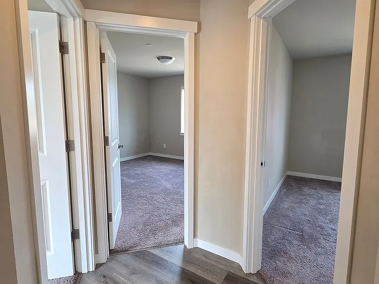 2524 Jacaranda Ave — Photo 22
