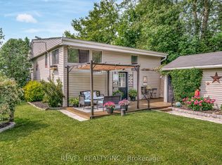 18 Armstrong Ave, Scugog, ON L0B1L0