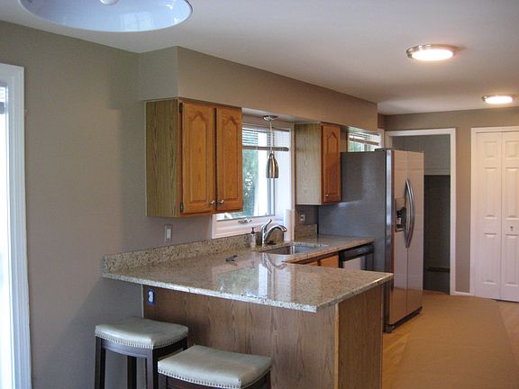 5th image of 1408 Vanstone Dr