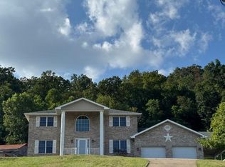 1588 Sheri Ln, Huntington, WV 25704