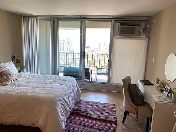5th image of 1960 N Lincoln Park W APT 2705