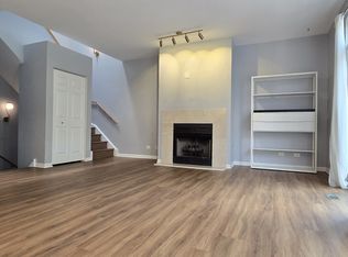 1502 S Prairie Ave, Chicago, IL 60605