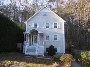 35 Woodside Rd, Billerica, MA 01821