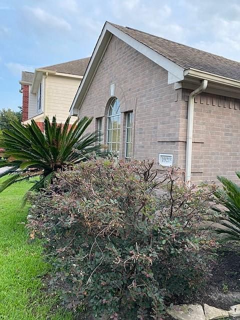 1st image of 19215 Poplar Trails Ln