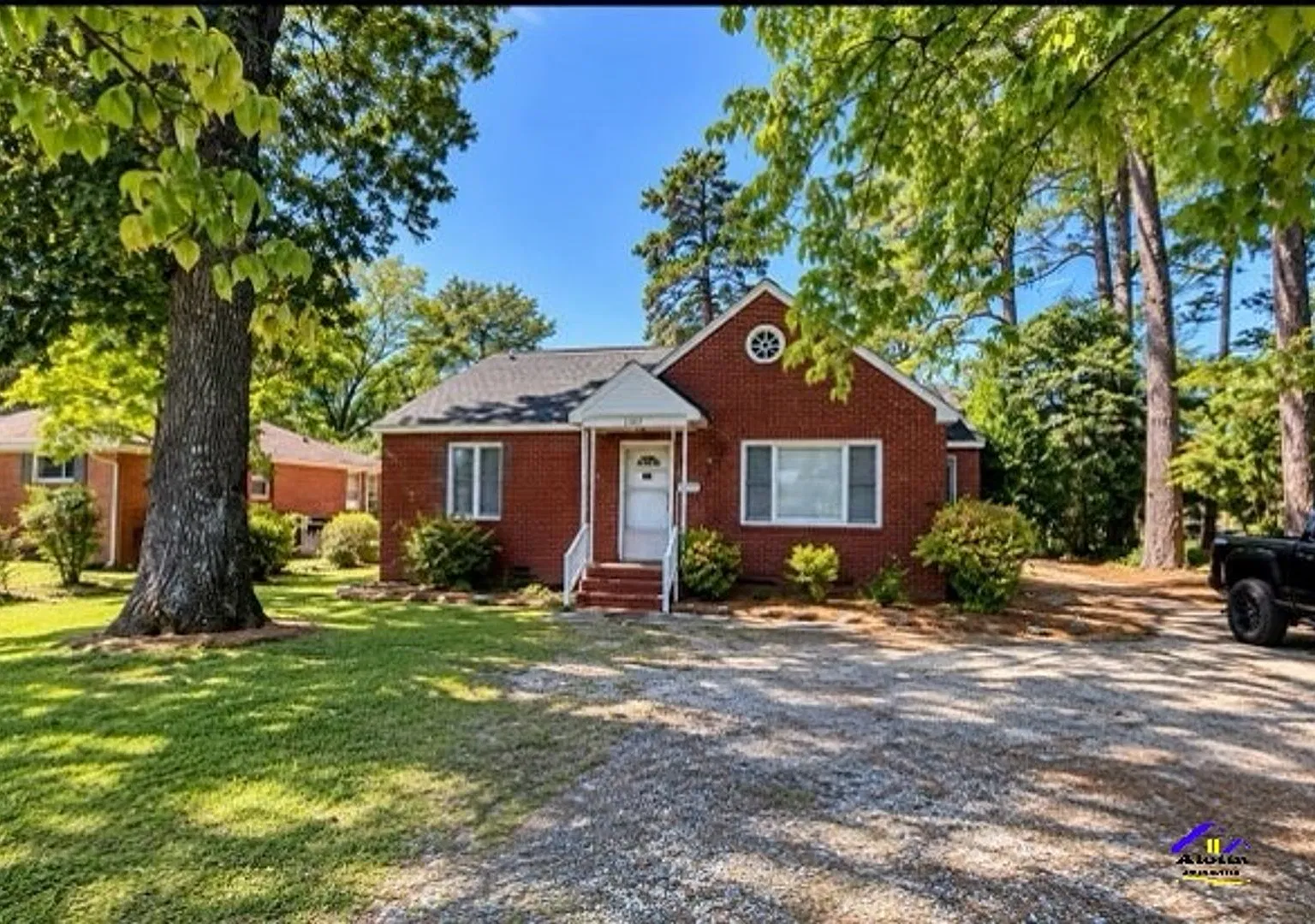 3111 Marita Dr — Photo 1
