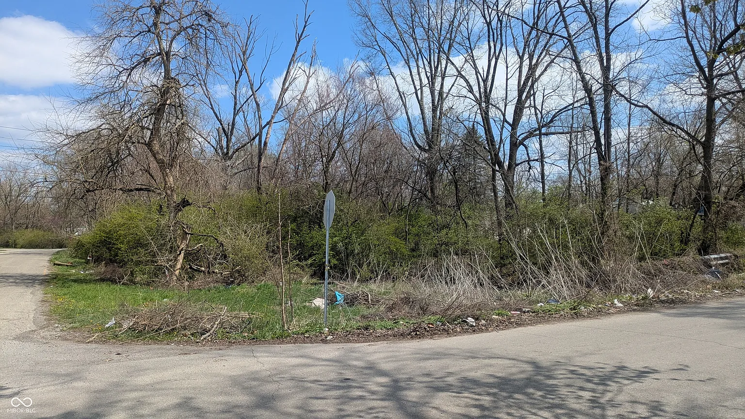 1953 Kildare Ave photo 1