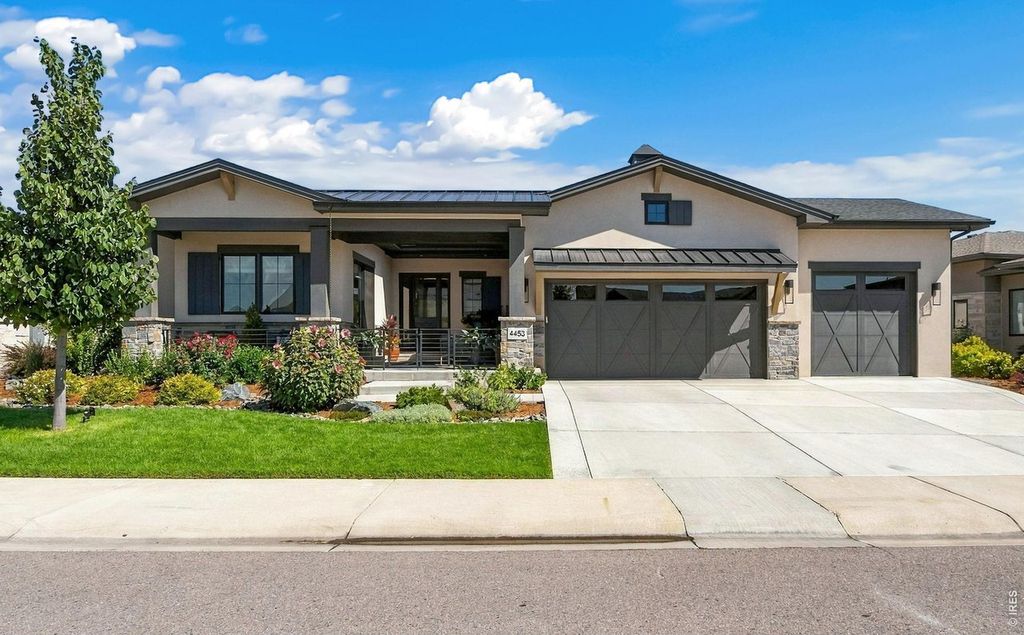 4453 Grand Park Dr