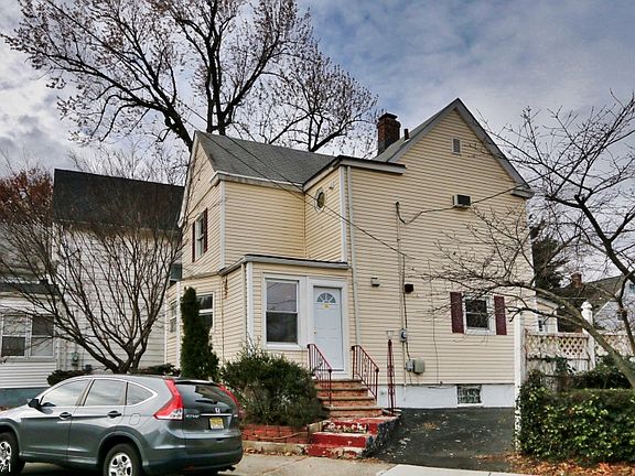 2nd image of 155 Brighton Ave