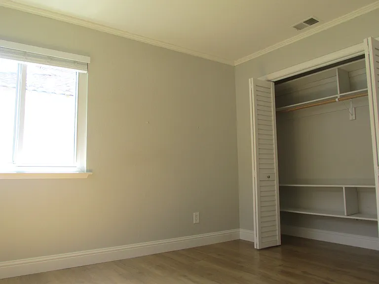 414 Woodbridge St — Photo 29