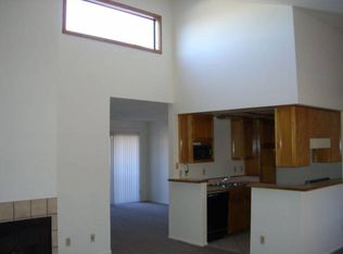 261 Temple Ave APT 303, Long Beach, CA 90803