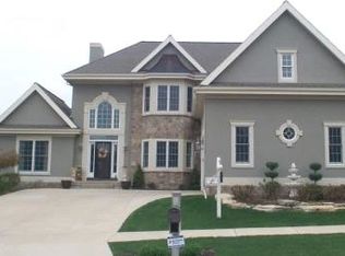 1227 Hanover Trl, Waunakee, WI 53597