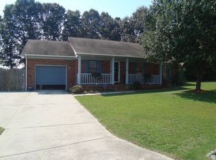 124 Eagle St, Fayetteville, NC 28306