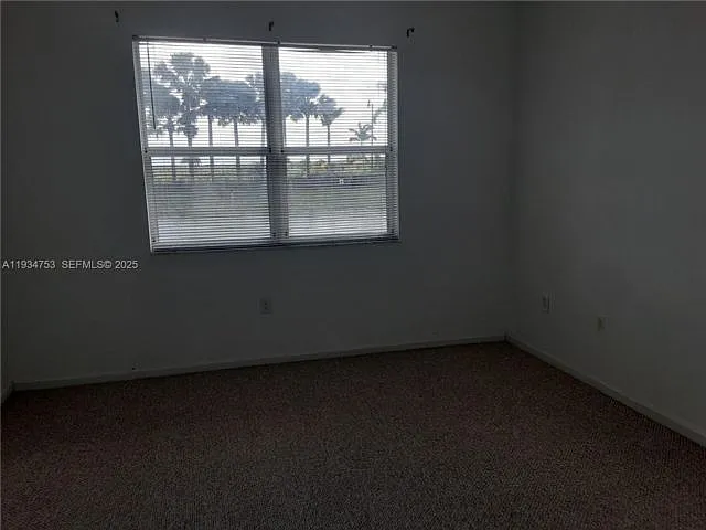 3760 NE 9th Ct — Photo 14