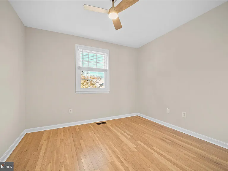 3221 Adams Ct — Photo 20