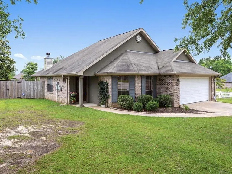 13696 Hidden Oaks Dr — Photo 3