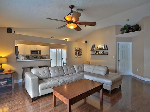 3rd image of 13497 NW 5th Ct