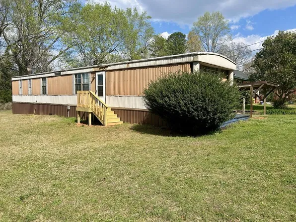 120 Crestmont Dr, Gaffney, SC 29340