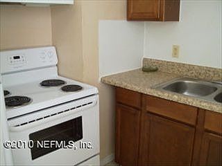 4th image of 1616 W 26th St